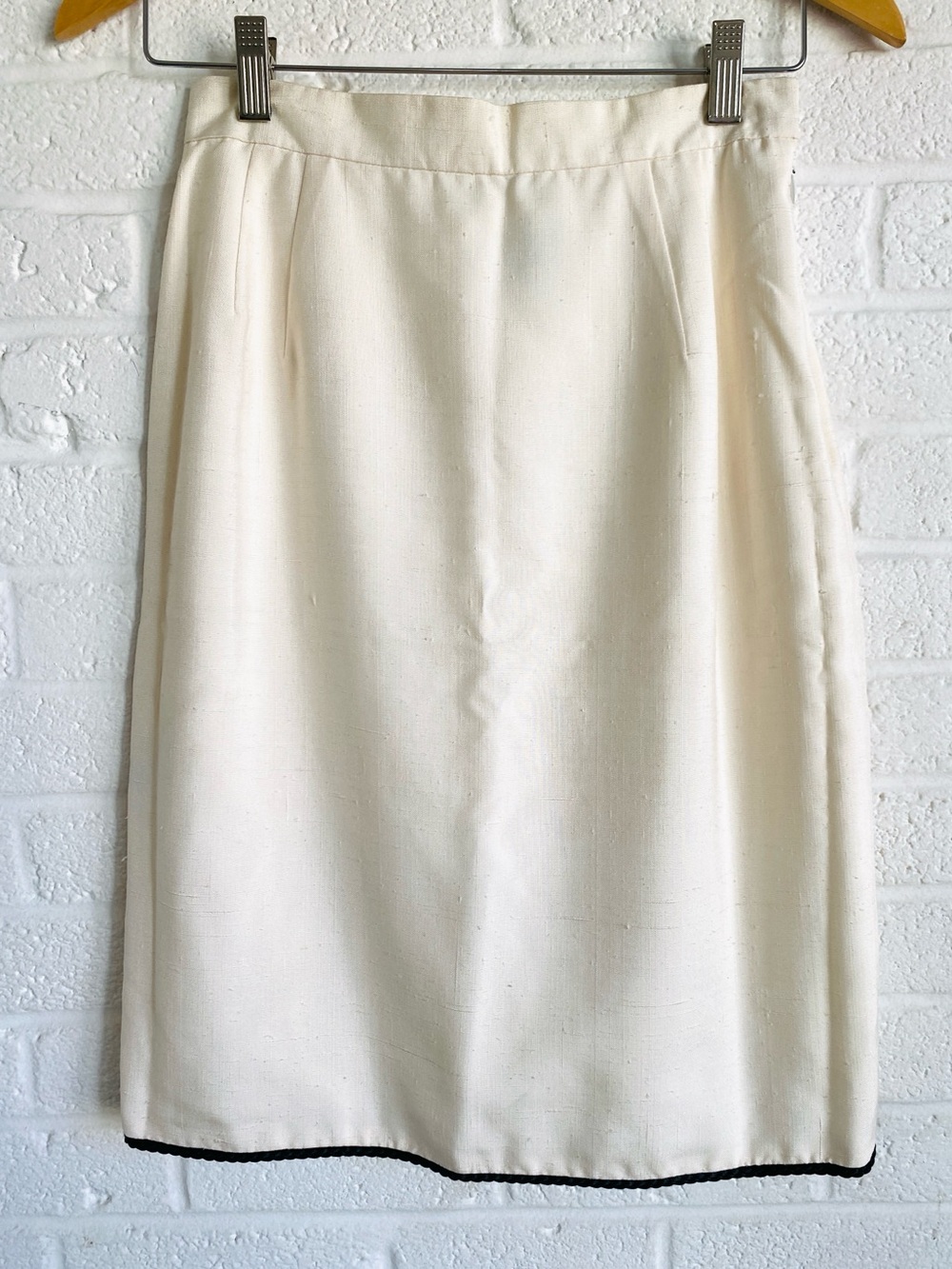 Mary McFadden Collection Silk Vintage Cream Pencil Skirt Old Money Quiet Luxury